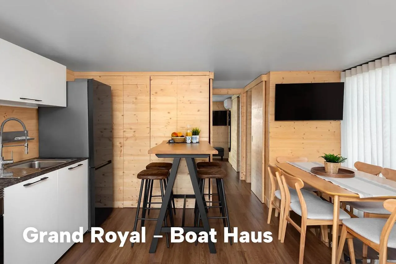 Boat Haus - Casas Flotantes Frente A Gibraltar Ξενοδοχείο La Línea de la Concepción