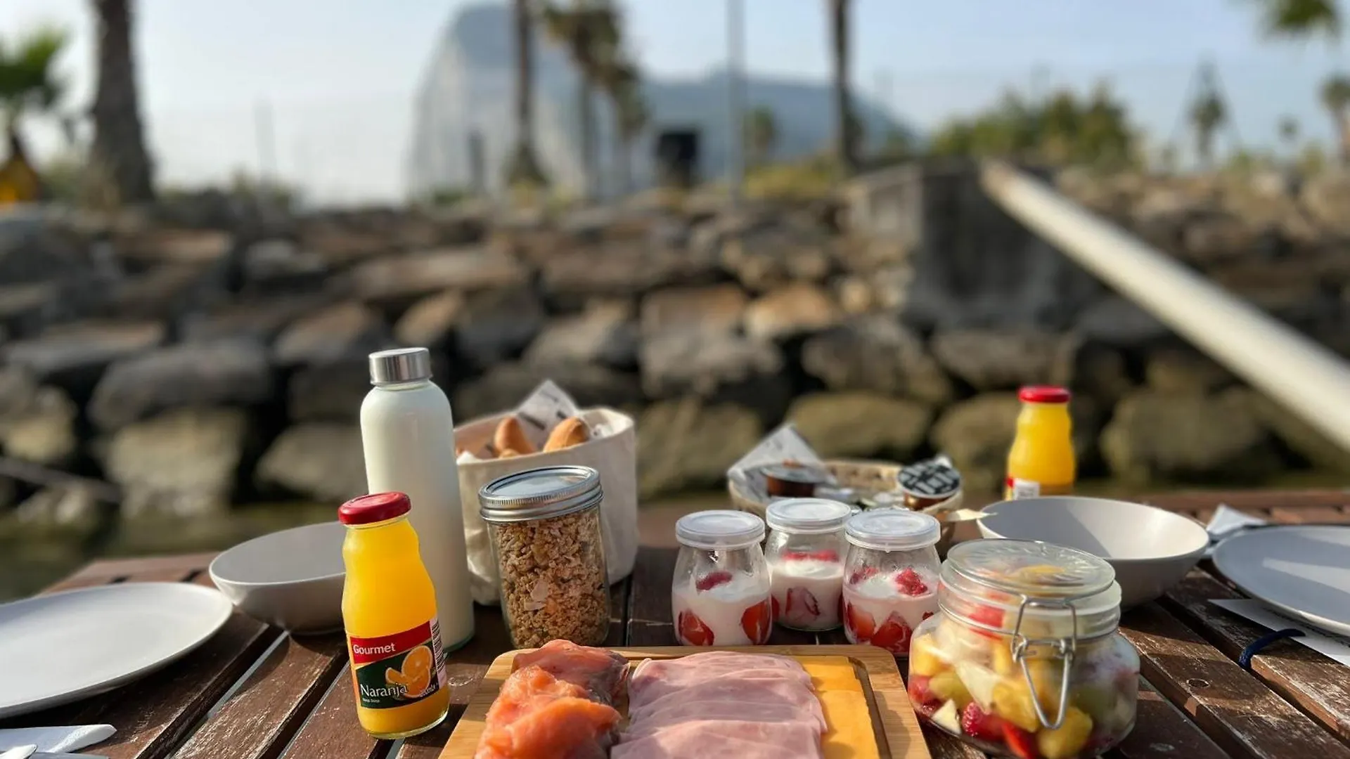 *** Botel Boat Haus - Mediterranean Experience  La Línea de la Concepción Spanien