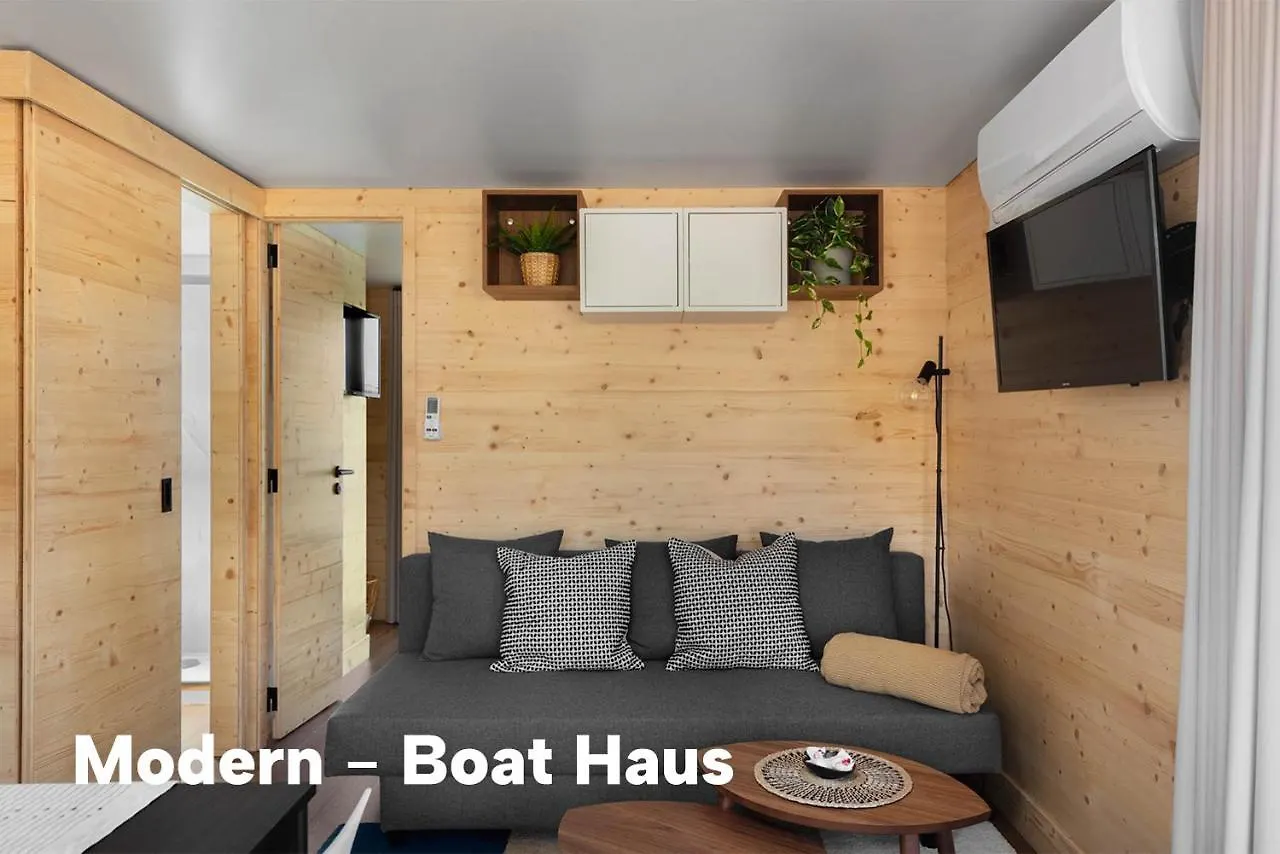 Hotel Boat Haus - Casas Flotantes Frente A Gibraltar La Línea de la Concepción Botel