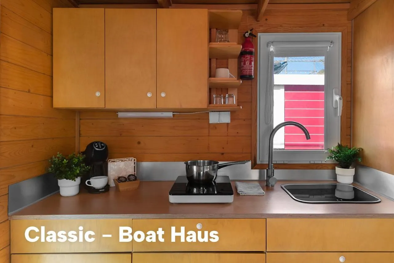 Hotel Boat Haus - Casas Flotantes Frente A Gibraltar La Línea de la Concepción Botel